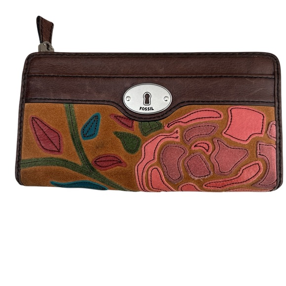 Fossil Handbags - Fossil Key-Per Wallet Floral Print Zip Around Leather 8” x 4.5” Rare